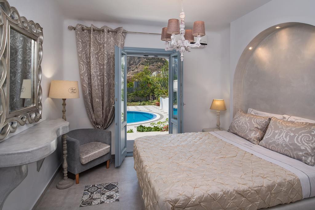 Felicity Luxury Villas Kamari  Exterior photo